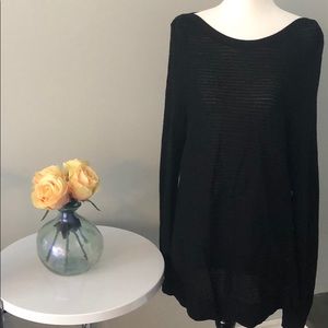 Denver Hayes Long Black Sweater Size Large